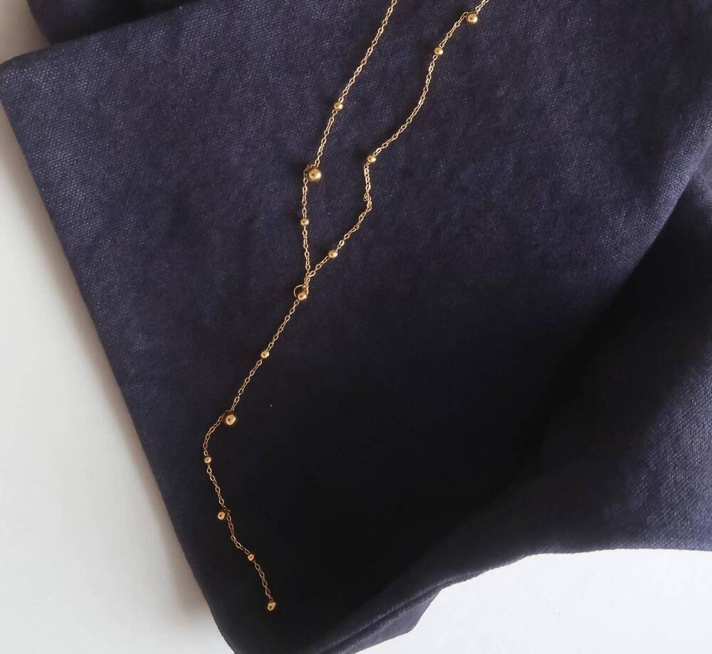 NEW FLANERIE BY MAIQ the victoria lariat necklace in yellow gold